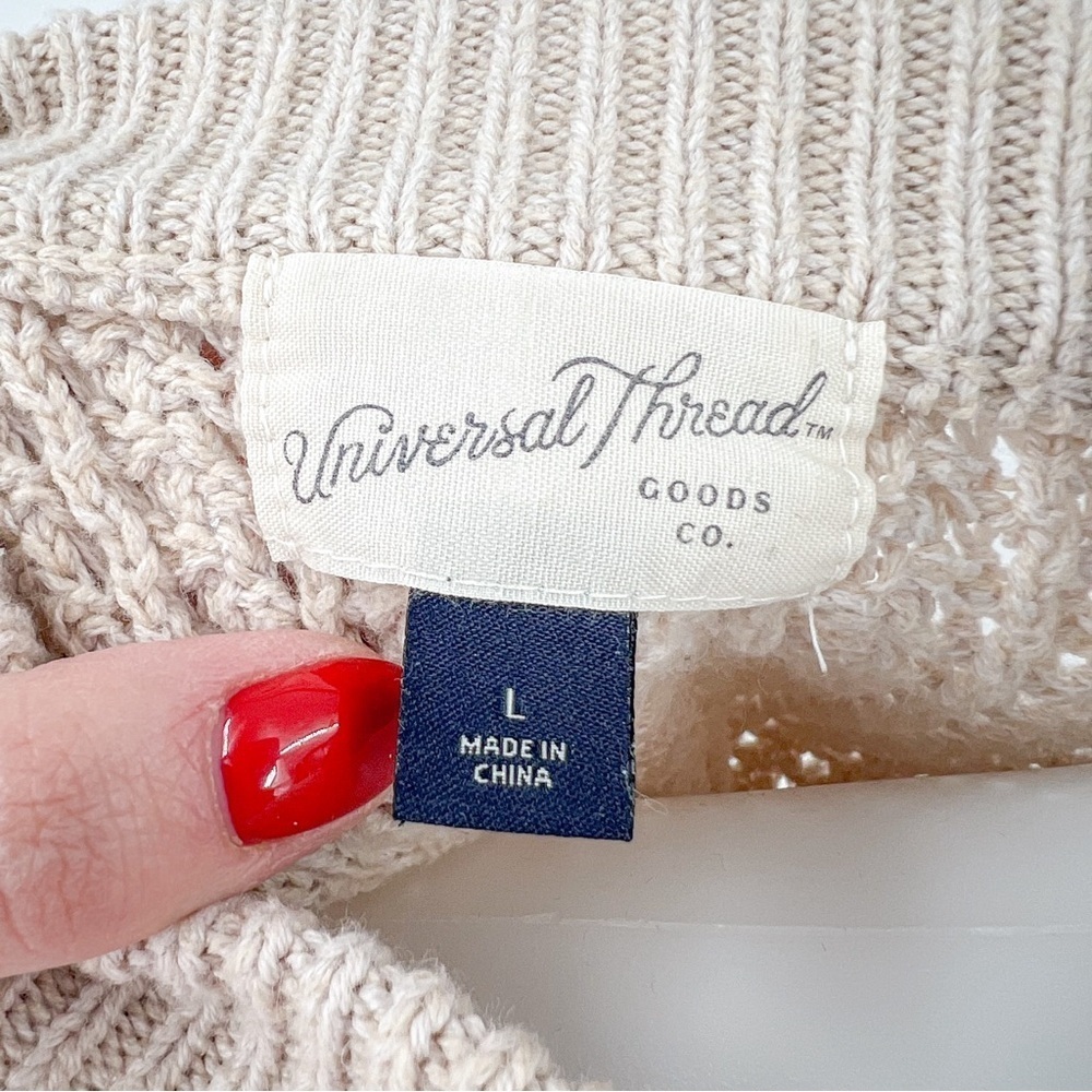 Universal Thread Chunky Knit Cropped Sweater - image 3